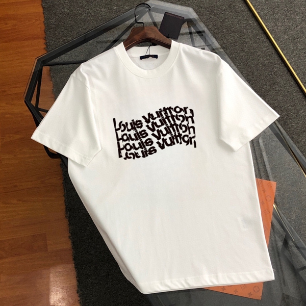 ブランドTシャツ正面デザイン